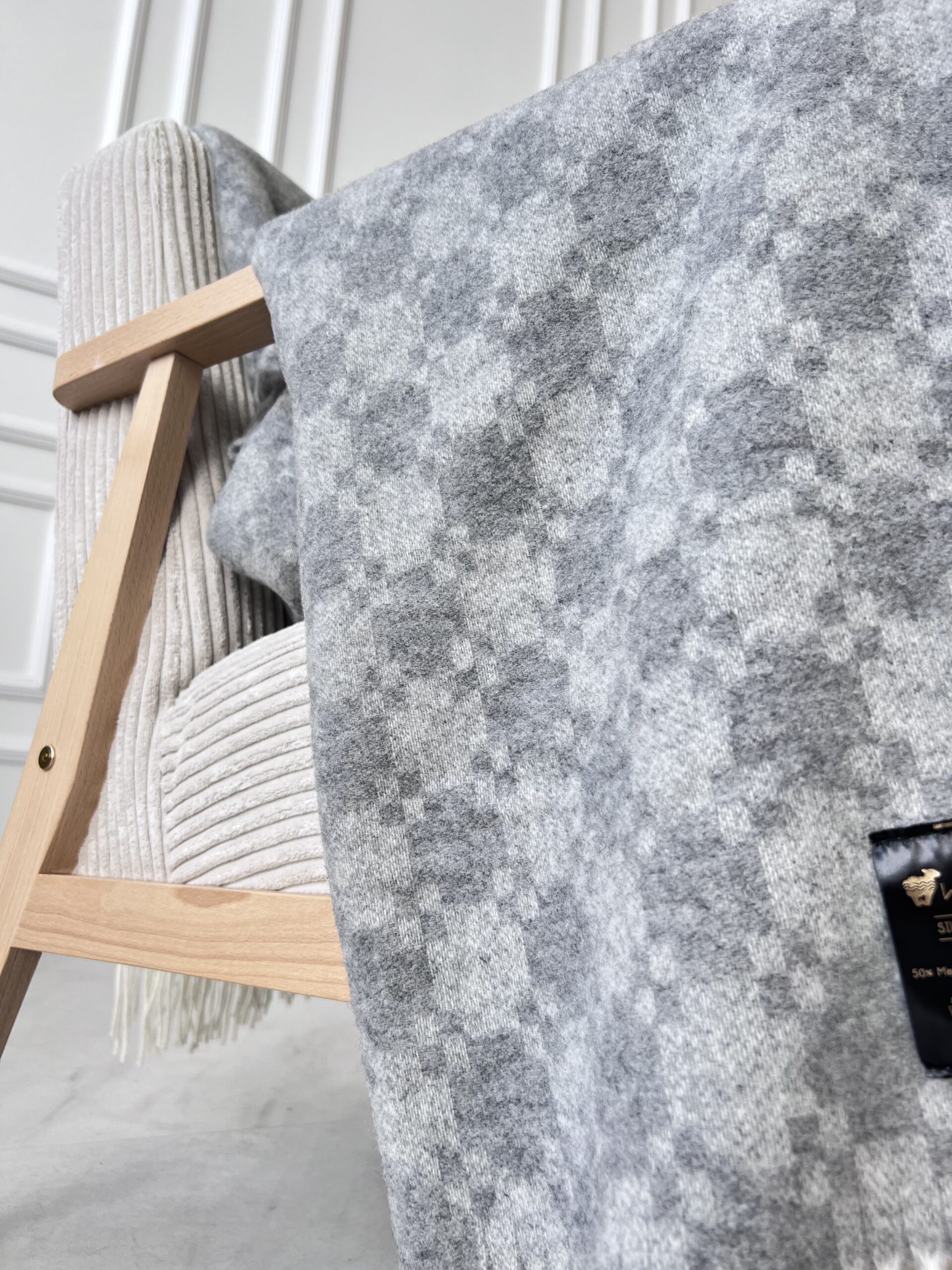 Woolland SILKY TOUCH Luxury Pledas Su Šilku ir Kašmyru 140x200