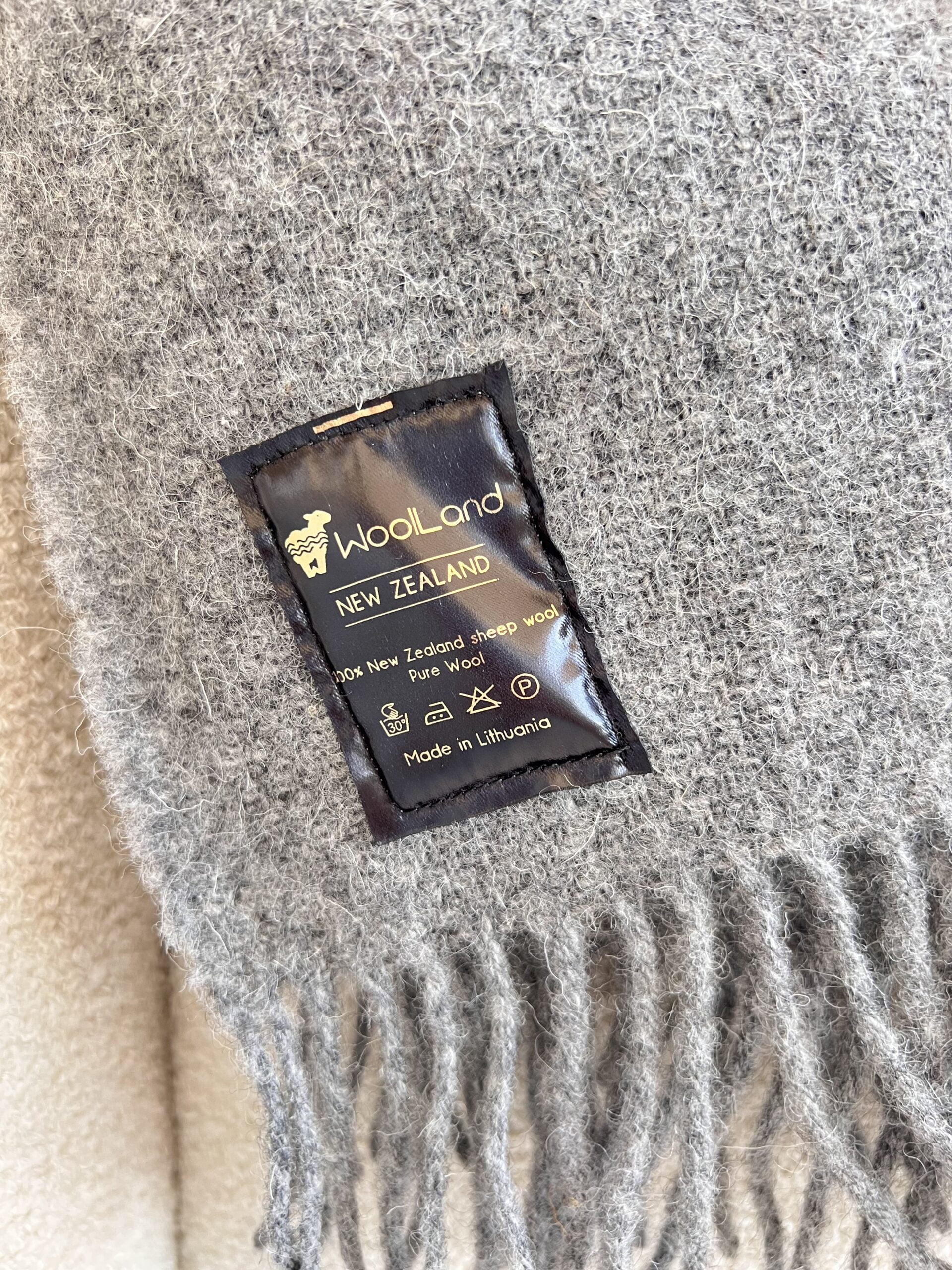 Woolland NEW ZEALAND Luxury 100% Vilnonis Pledas GREY MOON