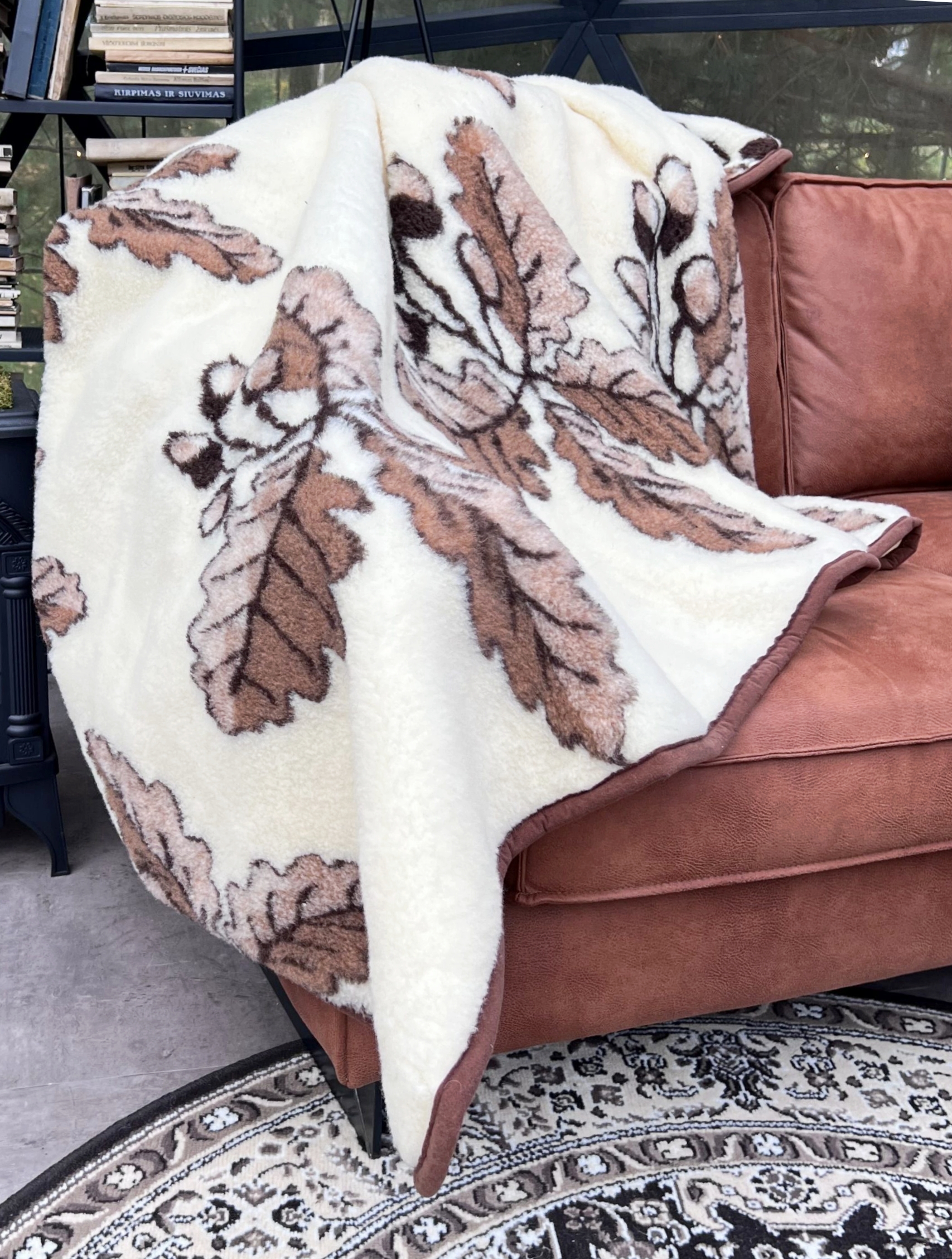Natūralios 100% Merino vilnos lengva antklodė – pledas ĄŽUOLAS